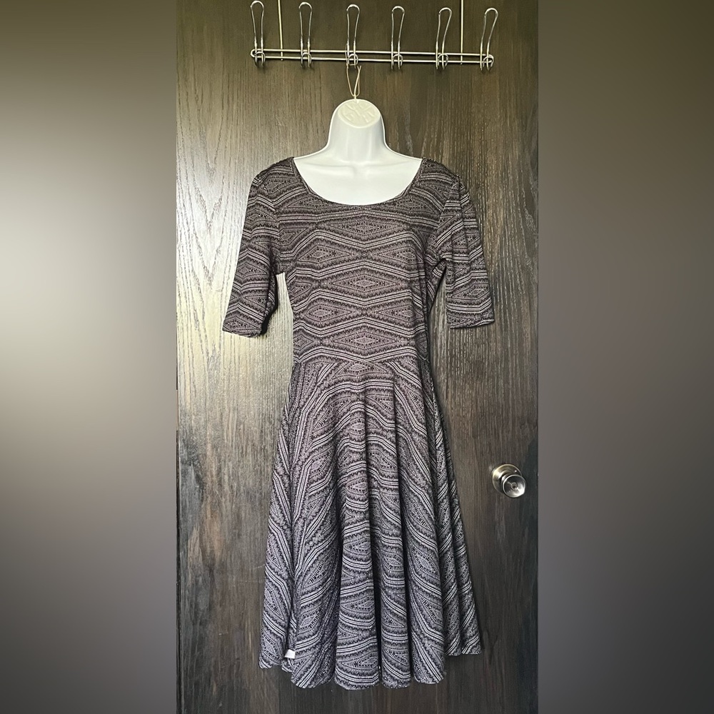 Black w white pattern 3/4 length sleeve large dress by LuLaRoe